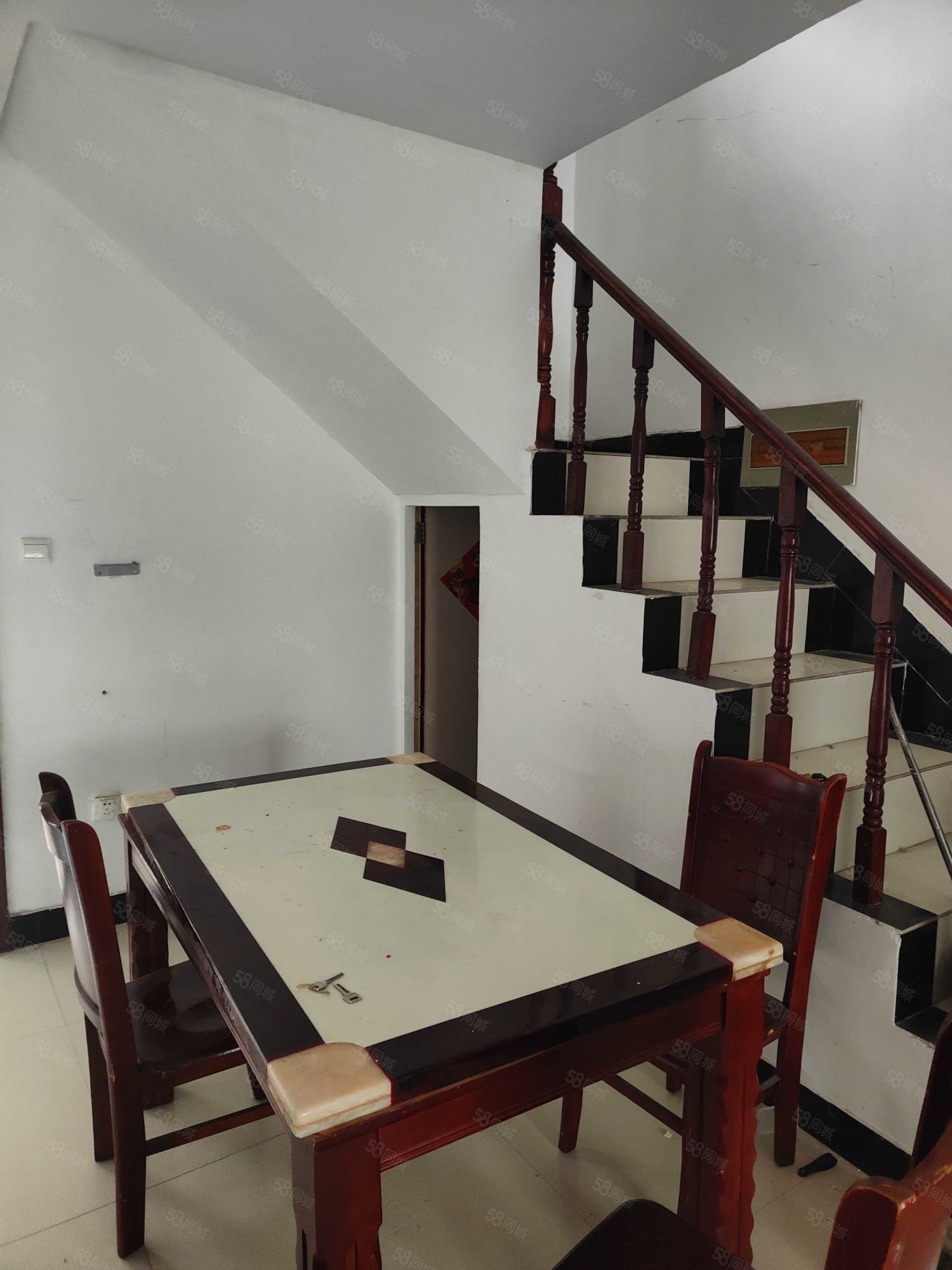 天赐良苑4室1厅1卫109㎡南46万