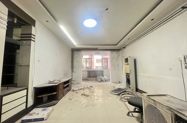 市中心 电业局五院  电梯多层  带车库  随时看房