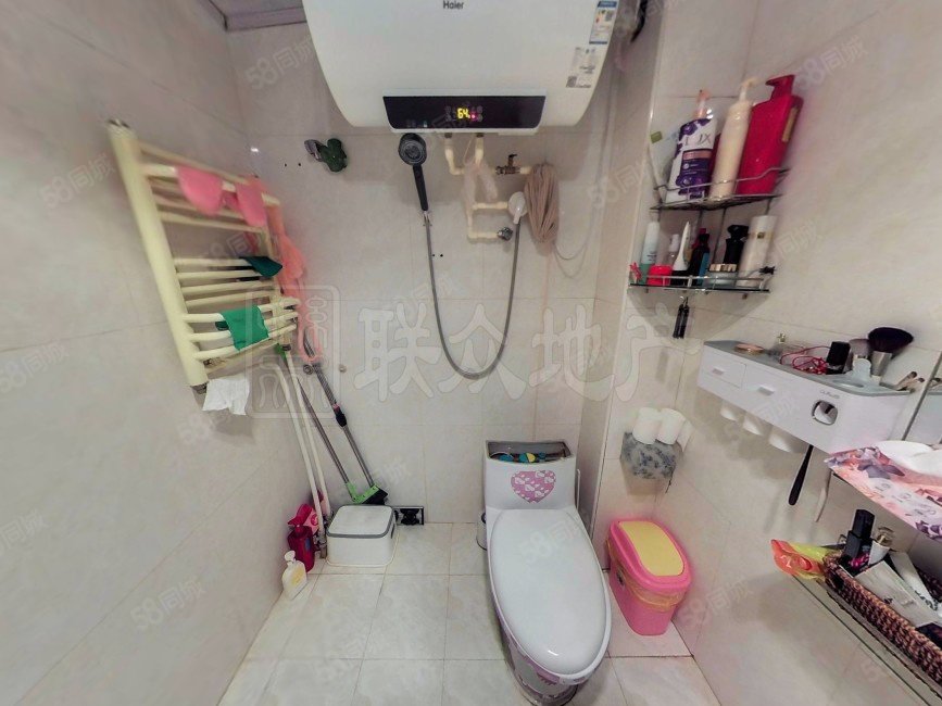 新鳳小區(qū)2室2廳1衛(wèi)94.55㎡南北175萬