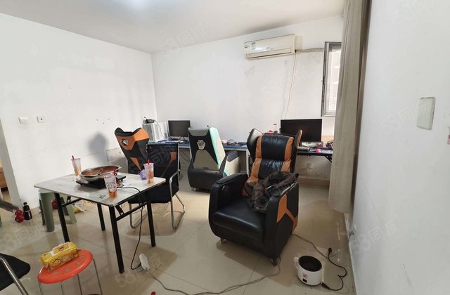 人民公园东门步梯二楼六中东昌路  书  豆营D区房子新