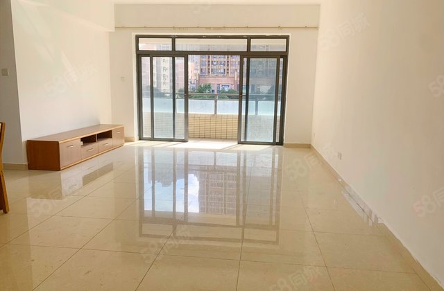 岭南天地尚苑3室2厅134.74㎡178万二手房图片