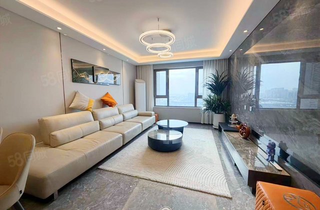 龙湖成溪云颂3室2厅131㎡150万二手房图片