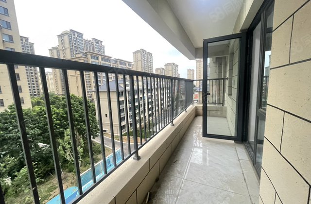 次新房 房东急售 观棠阅境 洋房中间楼层带车位储藏室