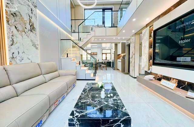 良品柏宏筑福里(2期)4室3厅161.23㎡140万二手房图片