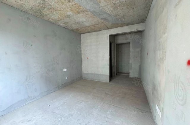 保利中央公园3室2厅111.68㎡56.8万二手房图片