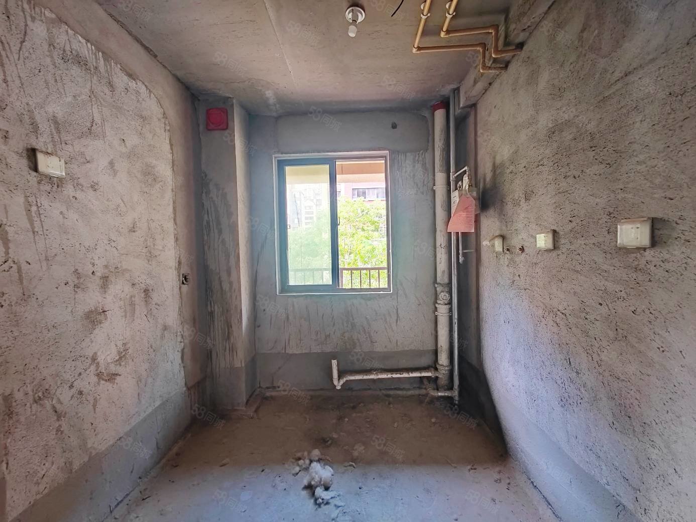 北京城房京城华府4室2厅2卫128㎡南北77万