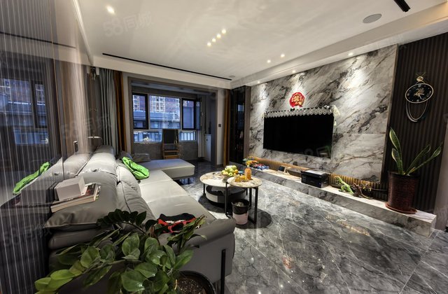 翡翠名郡4室2厅133㎡123万二手房图片