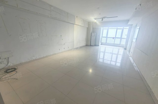 新金鼎楼上 柳园路旁 新东方国际一类一 70年 住宅民水民电