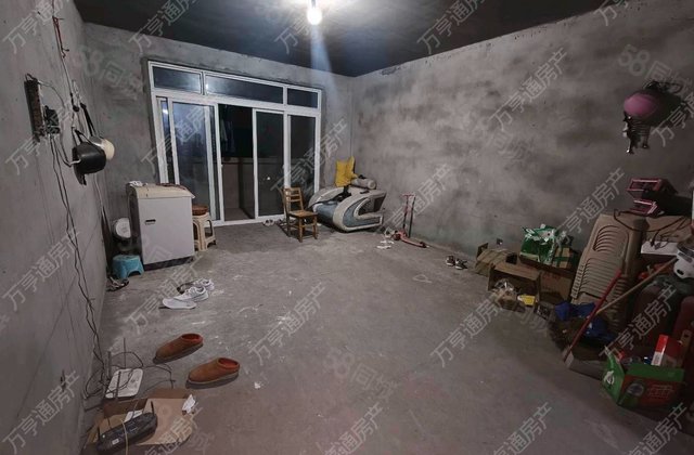 建元景苑3室2厅127.22㎡94.5万二手房图片