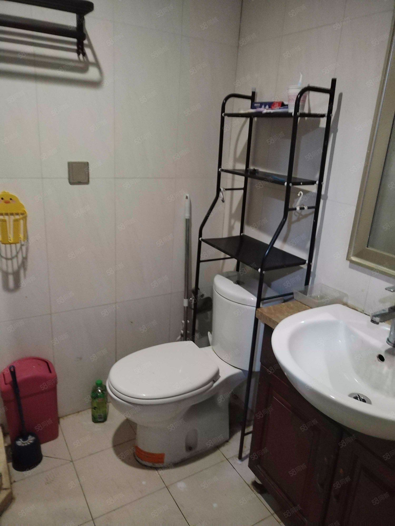 前門前小區(qū)1室1廳1衛(wèi)48.1㎡東南558萬