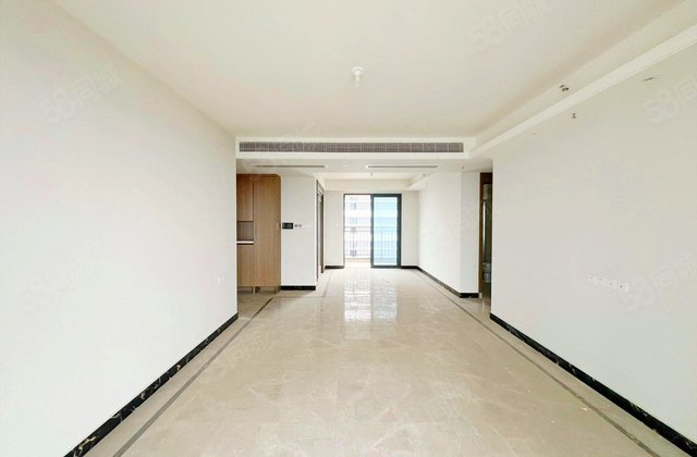 保利中环广场4室2厅148.53㎡205万二手房图片