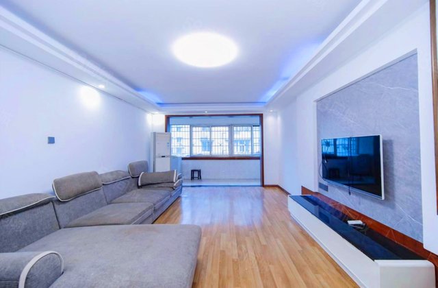 南苑花园3室2厅105.68㎡46万二手房图片