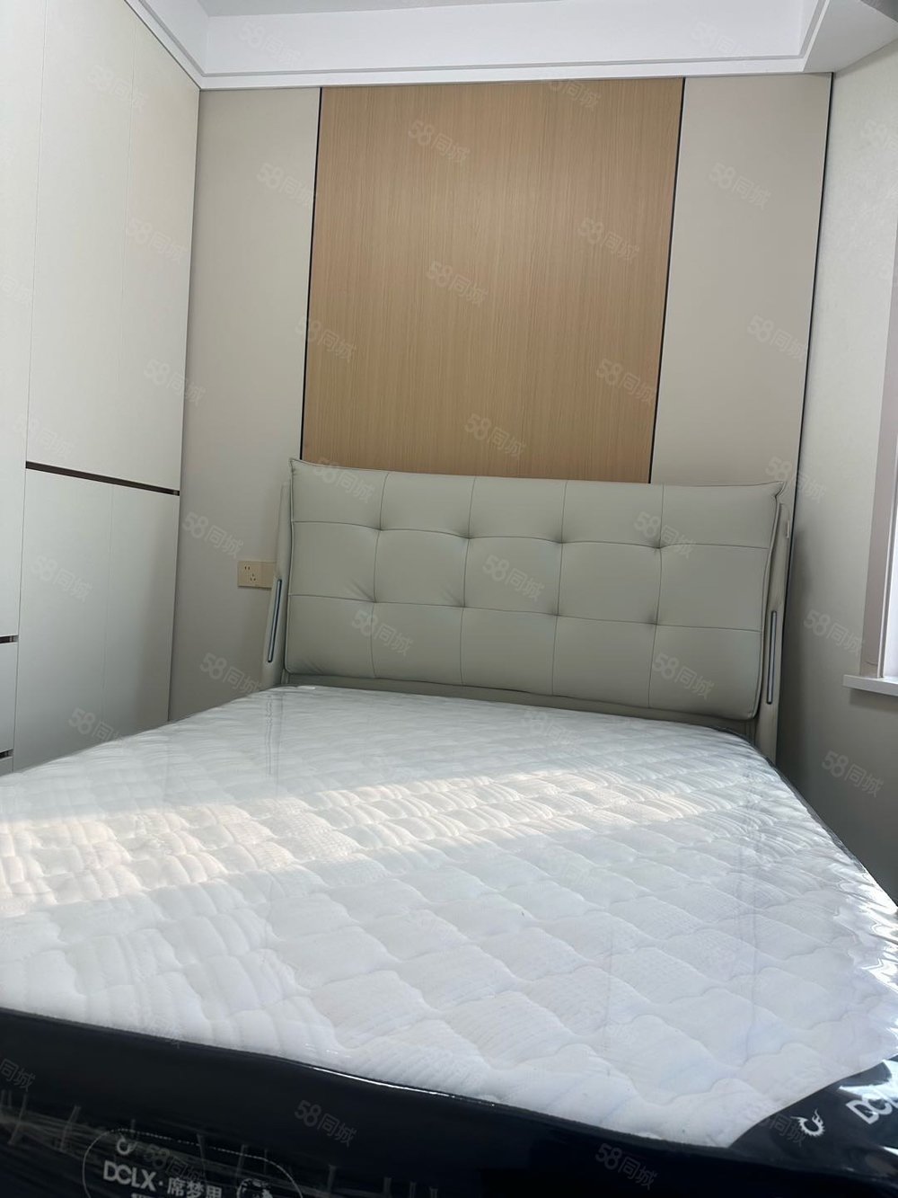 青湖铭城2室2厅1卫84㎡南北35万