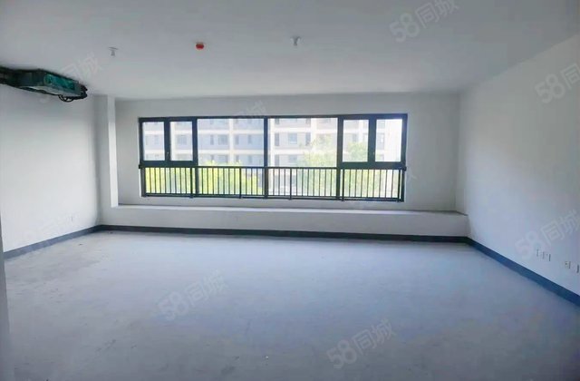 融创澄波府邸3室2厅157.35㎡155万二手房图片