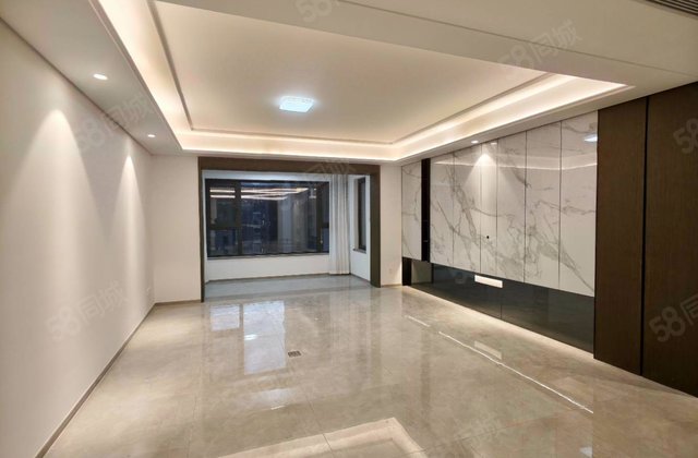 唐诗里3室2厅130㎡69.5万二手房图片