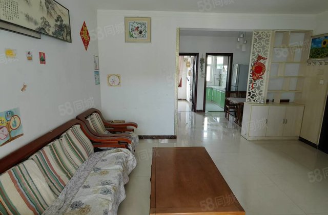 翡翠城，可聊，包所有税费，送地下室，停车方便，南北通透。