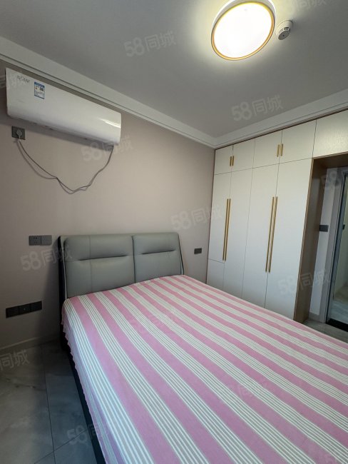 鹿鸣湖壹号悦府3室2厅1卫119.71㎡南北88万