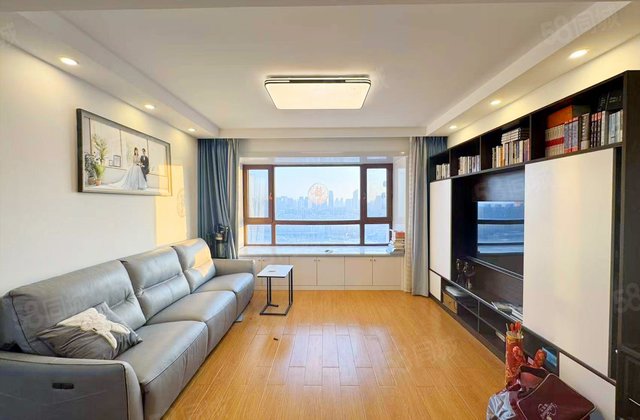 大众中央公园2室1厅91.14㎡73万二手房图片