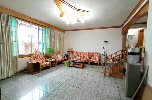 原国税局宿舍3室2厅127㎡39万二手房图片