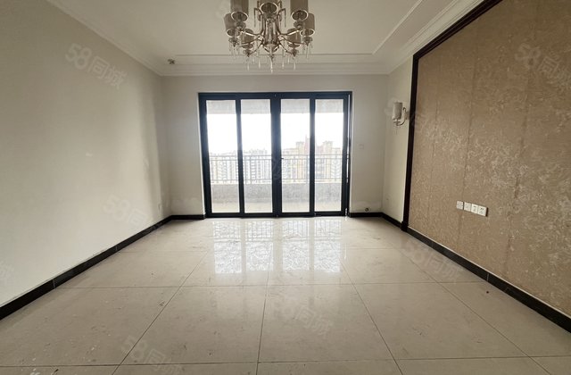 恒大绿洲(西区)4室2厅143㎡87万二手房图片