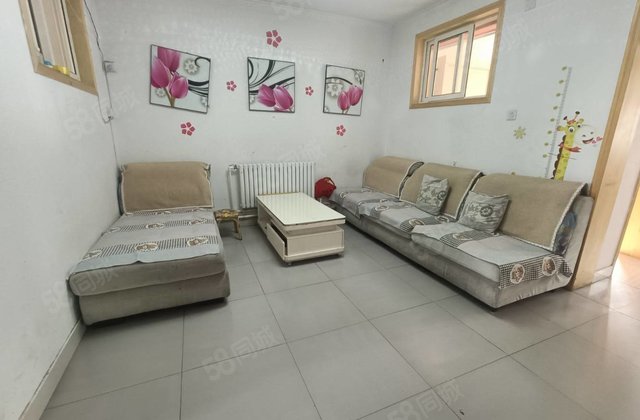 三室精装停车方便 低楼层三楼  房 全明户型看房方便阳光好