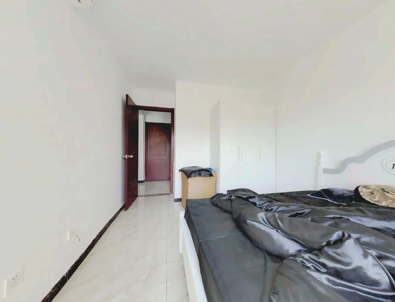 萬泉盛景園2室2廳1衛(wèi)89.96㎡南北460萬