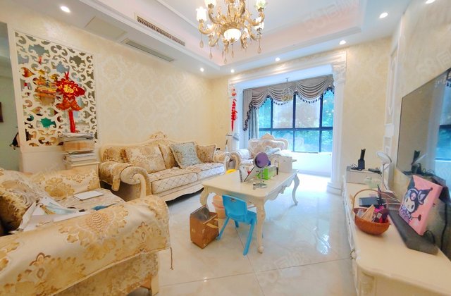 保利香槟国际3室1厅100.28㎡160万二手房图片