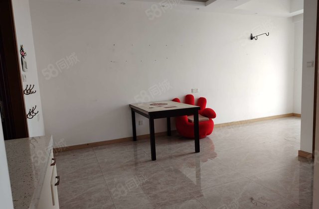 文轩外国语对过电梯精装修房