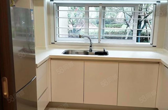 万科都心里3室2厅120.43㎡288万二手房图片