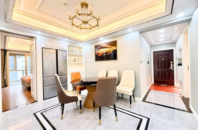 人信汇天誉4室2厅137.42㎡185万二手房图片