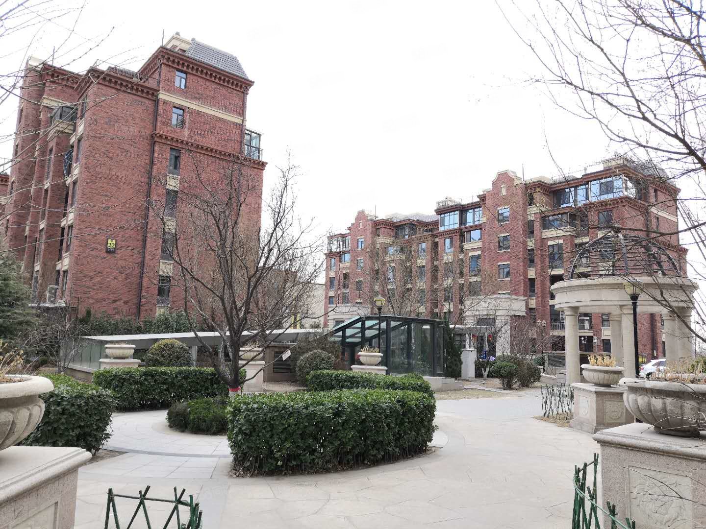 禹洲凤凰府3室2厅2卫128.61㎡南北210万