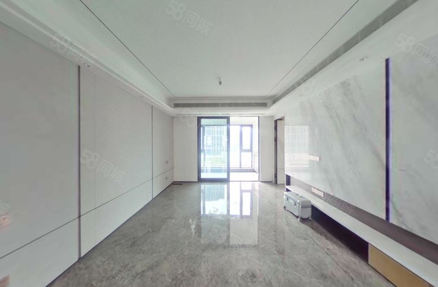 江皓府5室2厅207㎡849万二手房图片