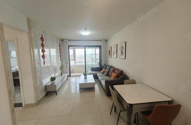 急售。急售东关国际。文轩总校，一中外国语，双厅双卫，随时看房