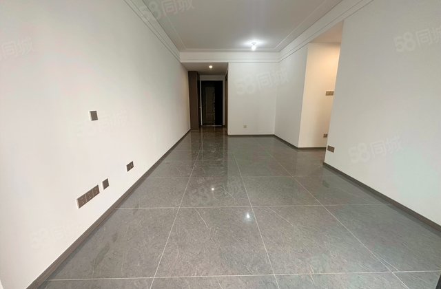 港龙滨江公园3室2厅83.19㎡81万二手房图片