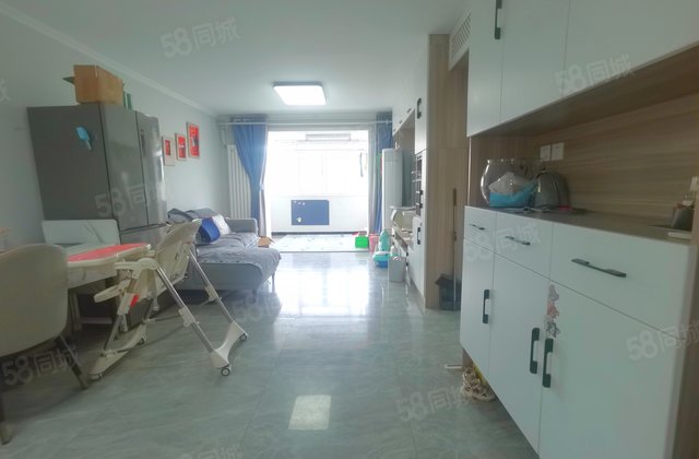 南岔子街小区2室2厅69.85㎡92万二手房图片