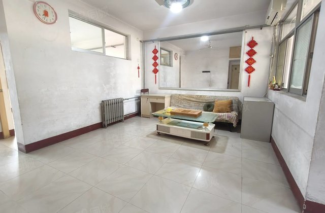 急售！东昌中学！中通客车厂家属院！三室两厅！停车方便！育新街