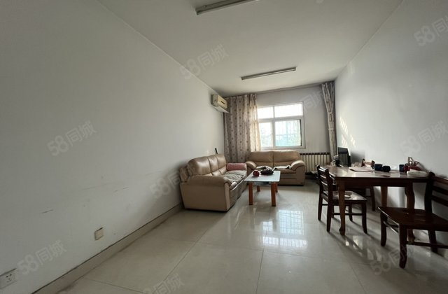 龙山花园 电业局三院 文轩一中北邻3楼88万