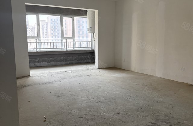 冠鲁明德华府4室2厅173㎡105万二手房图片