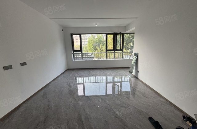 东昌壹号院 次新小区 带车位 正南朝向 出行方便