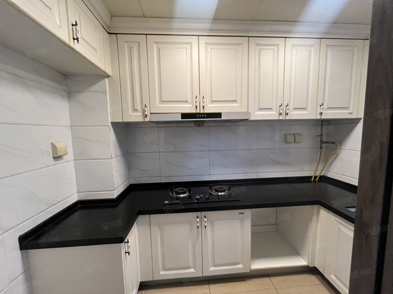 碧桂园时代印象4室2厅2卫141㎡南北93.8万