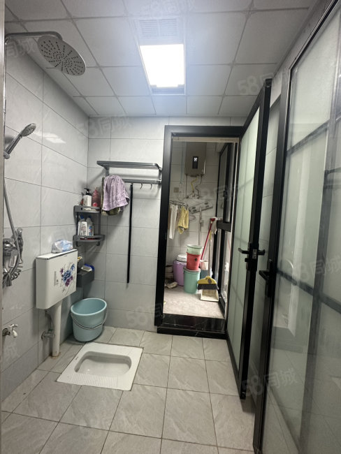 鹤洲印象3室2厅2卫110㎡南北55.8万