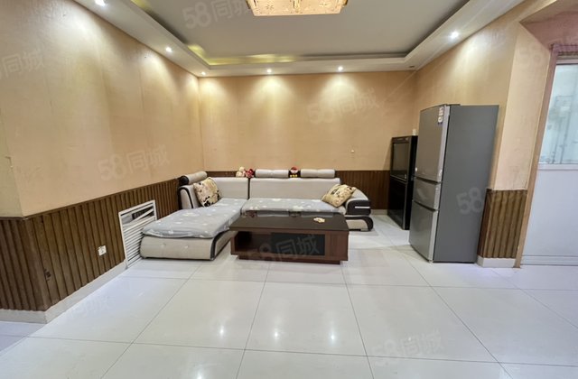 金柱绿城 香格里风景 电梯高层 乐园