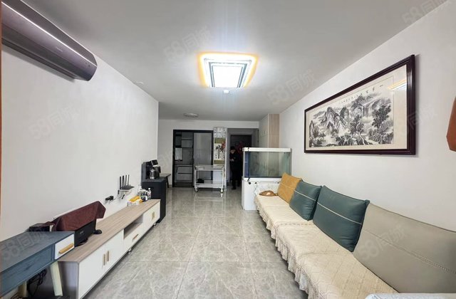 急售！莲湖新城！精装修！送车储！拎包入住！