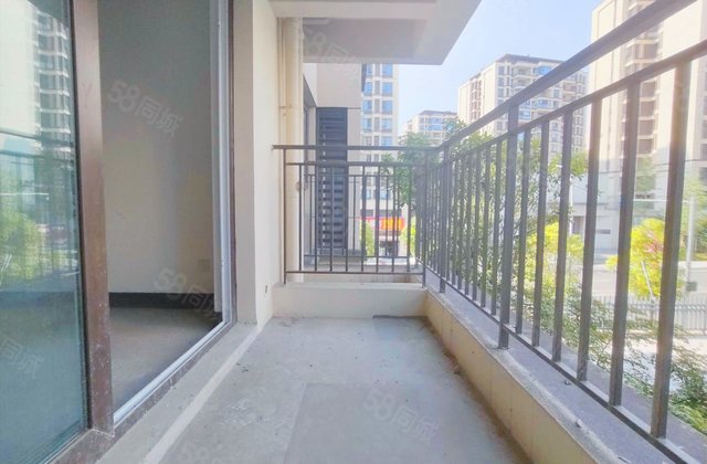 中南上悦城雲峯3室2厅96㎡77万二手房图片