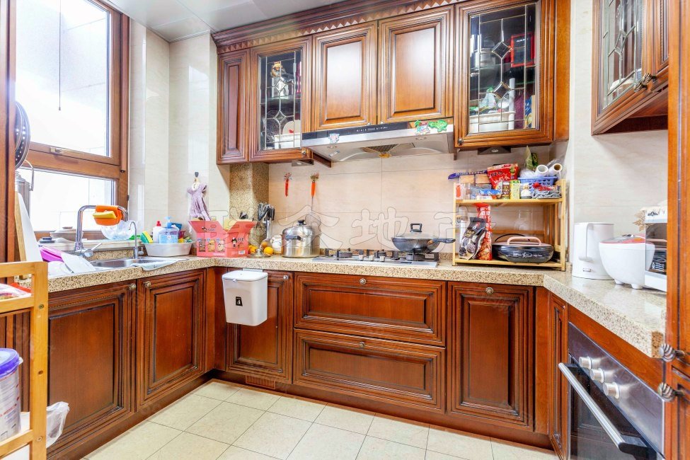 興創(chuàng)屹墅2室2廳2衛(wèi)147.73㎡南北1100萬(wàn)