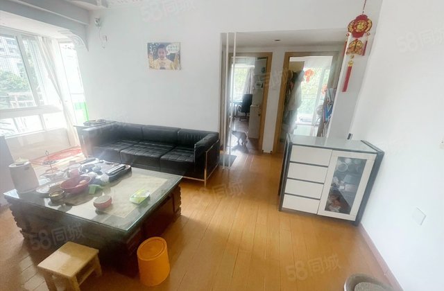 冠宏花园3室2厅110㎡330万二手房图片