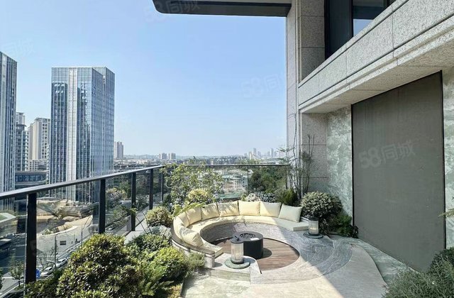 招商大魔方玺悦4室2厅172.56㎡650万二手房图片