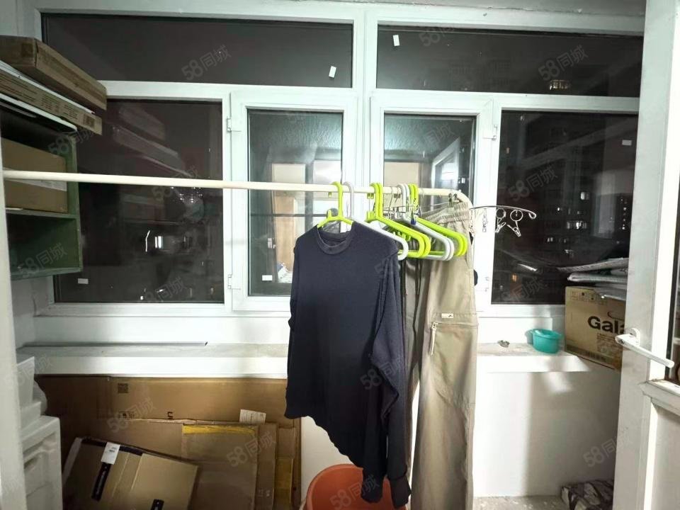 北沙小區(qū)1室1廳1衛(wèi)49.08㎡南248萬