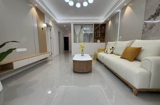 龙都花园3室1厅95㎡59.8万二手房图片