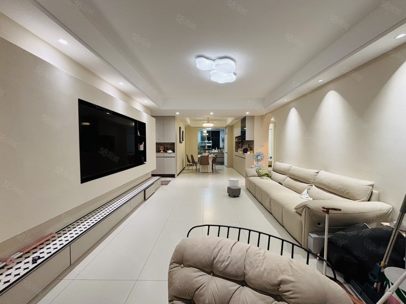 华地开元4室2厅2卫133㎡南北75万